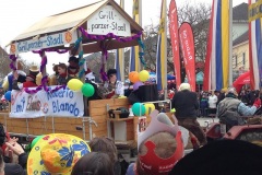 1979515_605576399510429_2111200174_n