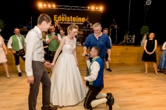23_04_29_Hochzeit_Tina_Stefan_Feier_136
